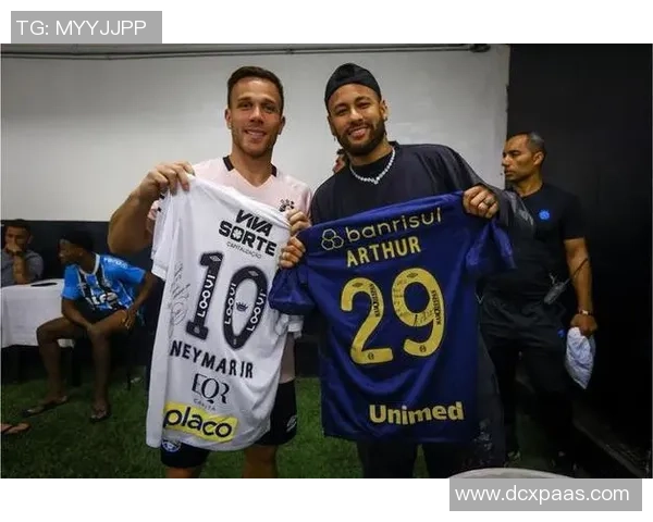 德国足球最帅球星女：魅力与实力并存的足球女神之路