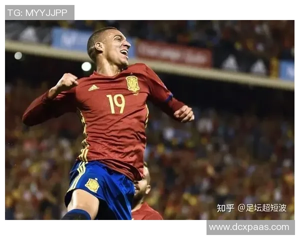 穿上红色球衣的足球球星是谁 他们的辉煌成就和传奇时刻揭秘